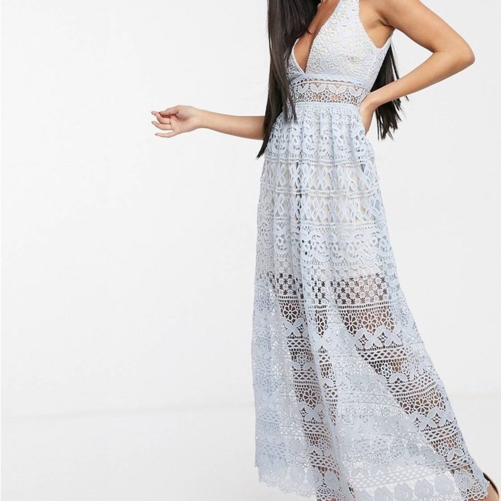 LOVE TRIANGLE DUSTY BLUE CROCHET OVERLAY DRESS SIZE 2